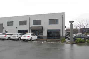 City Fringe - Showroom / Warehouse