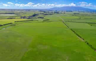 2585 South Road, Manaia