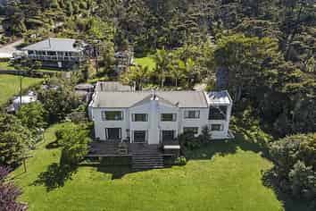 7 Chatham Avenue, Paremoremo