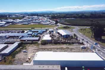 New industrial units in prime location