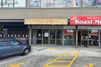High Profile Browns Bay Retail For Lease