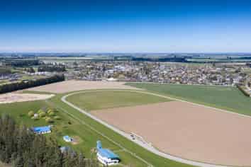 . Racecourse Avenue, Methven