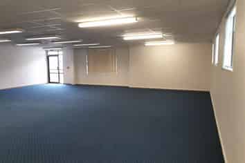 Ground Floor Office Space in Avondale!