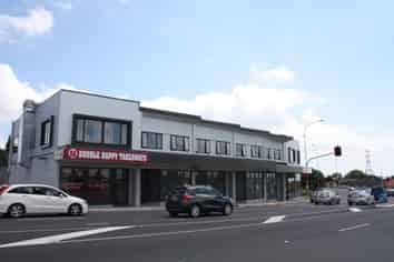 Busy Retail Location!