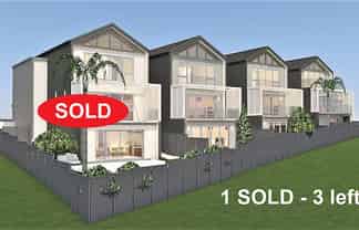 1-4/108 Coronation Road, Hillcrest