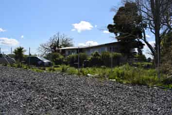 3000 sqm Yard Available Close to City