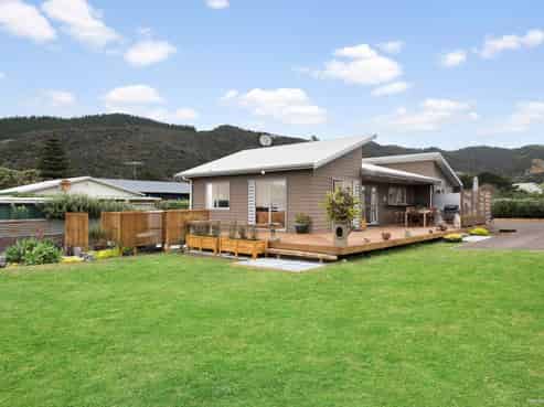 22 Mission Road, Port Waikato