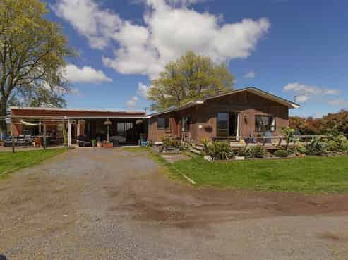 401 Longview Road, Reporoa and Surrounds