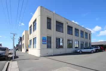MULTI TENANTED FREEHOLD INVESTMENT