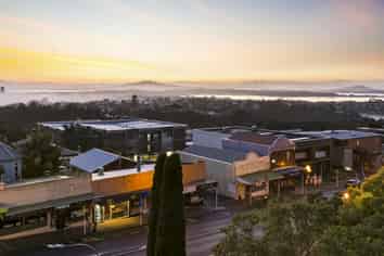 1/15 Rawene Road, Birkenhead