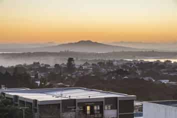 1/15 Rawene Road, Birkenhead