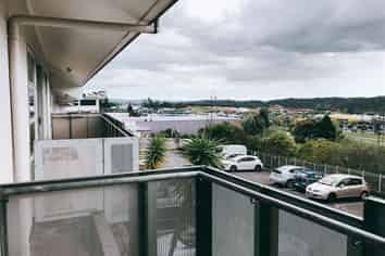 119m² office for sale in Albany