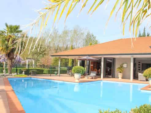 41 Equestrian Lane, Bridge Pa