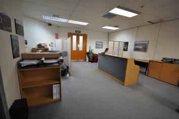 Smart First Floor Office!