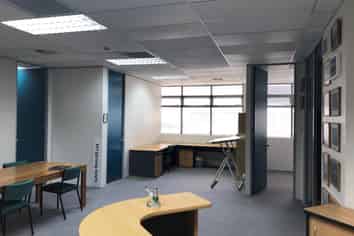 Smart First Floor Office!