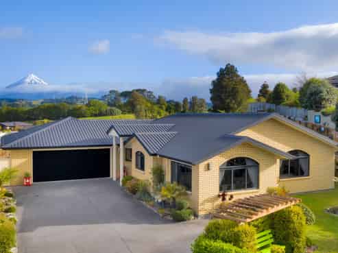 4 Willow Place, Whalers Gate