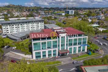 Rare Opportunity in Remuera | 185sqm