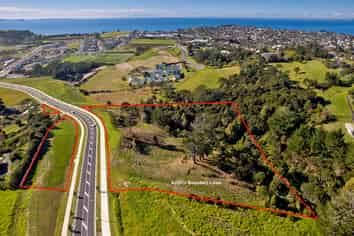 221 Glenvar Road, Long Bay