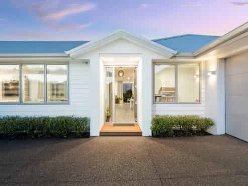 138 Puhirake Crescent, Pyes Pa