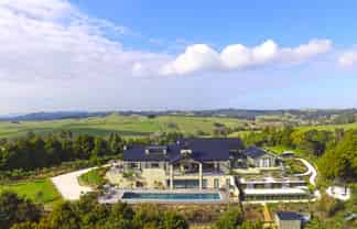  Te Arai Lodge, 51 Lake Road, Te Arai