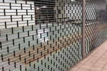 Large Retail in Mount Albert!