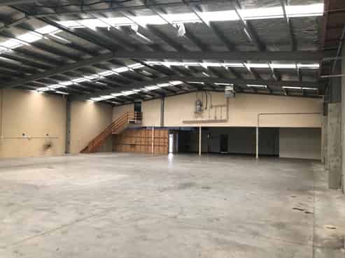 Middleton Industrial Warehouse 954 m2