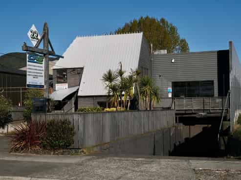 Industrial Workshop & Offices