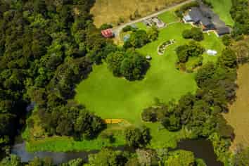 446 Coatesville Riverhead Highway, Coatesville