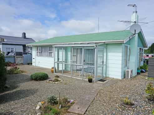 231 Princes Street, Strathern