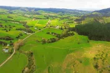 438 Komokoriki Hill Road, Makarau