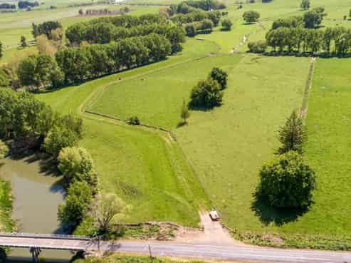 16 Ferry Road, Hikutaia
