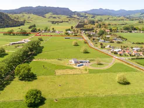 16 Ferry Road, Hikutaia