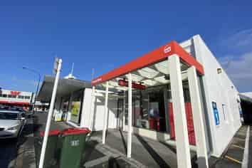Options to Suit on Remuera Road