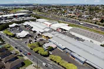 Mount Roskill Trade Retail/ Warehouse 