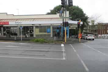 PRIME RETAIL CORNER, HAMILTON EAST