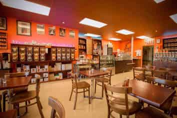 Life Style Cafe on Market!