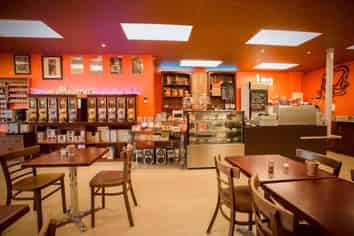 Life Style Cafe on Market!