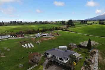 58 Barclay Road, Stratford