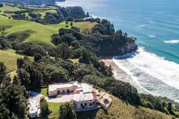 162B Whitipirorua Road, Whangamata