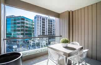 819/41-47 Beach Road, Auckland Central