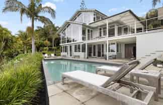 100 Cornwallis Road, Cornwallis