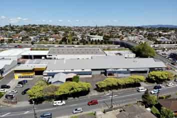 Mount Roskill Trade Retail/ Warehouse 