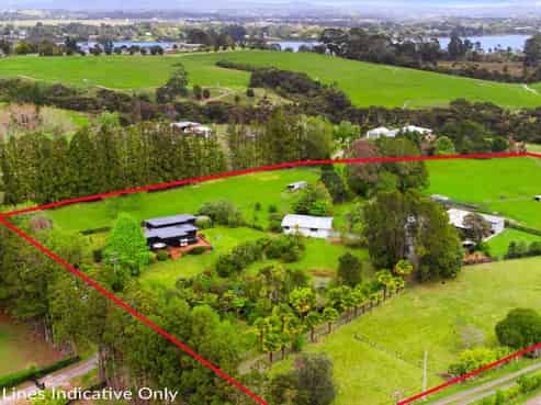 106 Sanders Road, Paremoremo