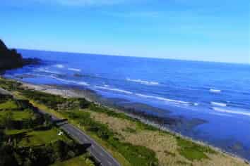 6-4 Golden Sands Road, Barrytown