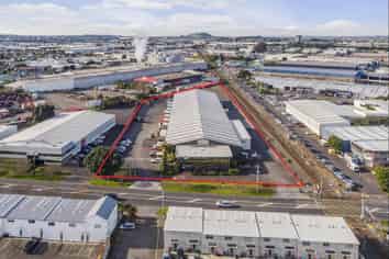 4,088M² BUILDING ON 11,375M² SITE