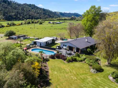 848 Dovedale Road, Dovedale