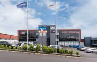 PROFESSIONAL OFFICE - 246M²