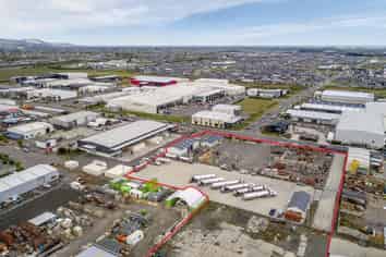 Leased investment with owner occupier upside