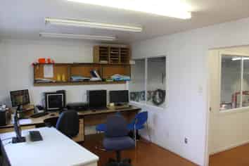 430M² CENTRAL MANUKAU INDUSTRIAL UNITS