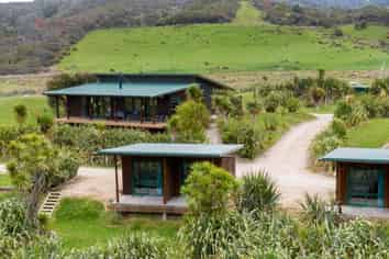 Lifestyle and business - stunning Golden Bay